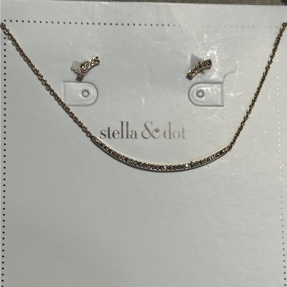 Vintage Stella & Dot Rose Gold Pave necklace and earrings